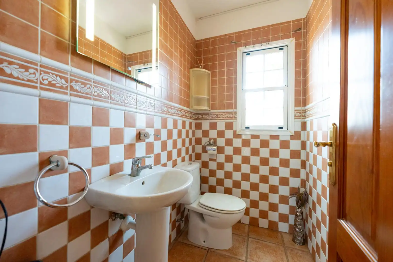 Bathroom of Houses for sale in San Miguel de Abona  with Air Conditioner, Private garden and Terrace