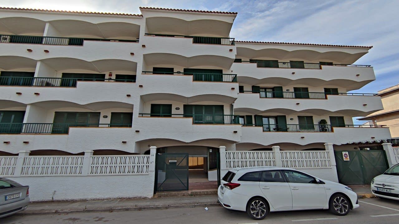 Vista exterior de Local en venda en Torredembarra