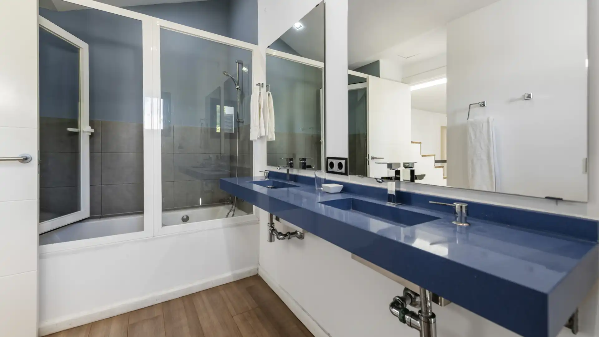 Bany de Casa o xalet en venda en  Palma de Mallorca amb Aire condicionat, Calefacció i Terrassa