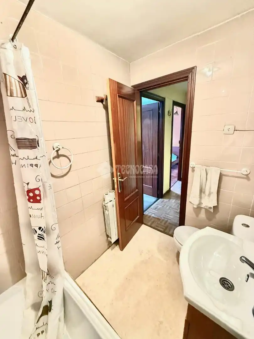 Baño de Piso en venta en Madrid con Aire acondicionado, Calefacción y Terraza