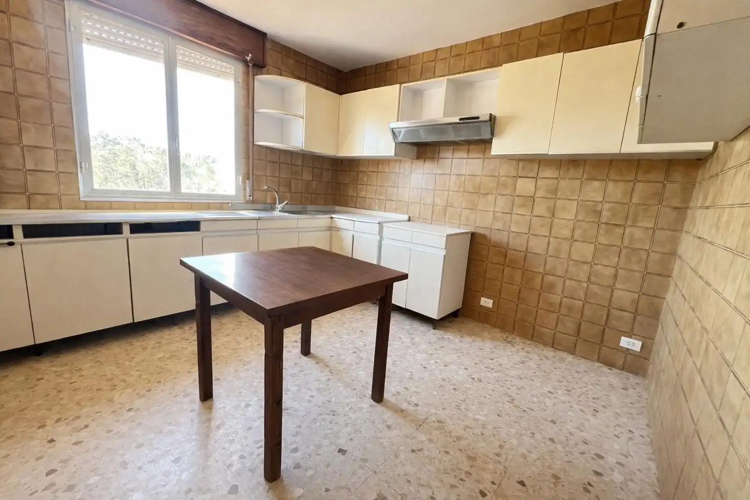 Cocina de Piso en venta en Ribeira con Trastero