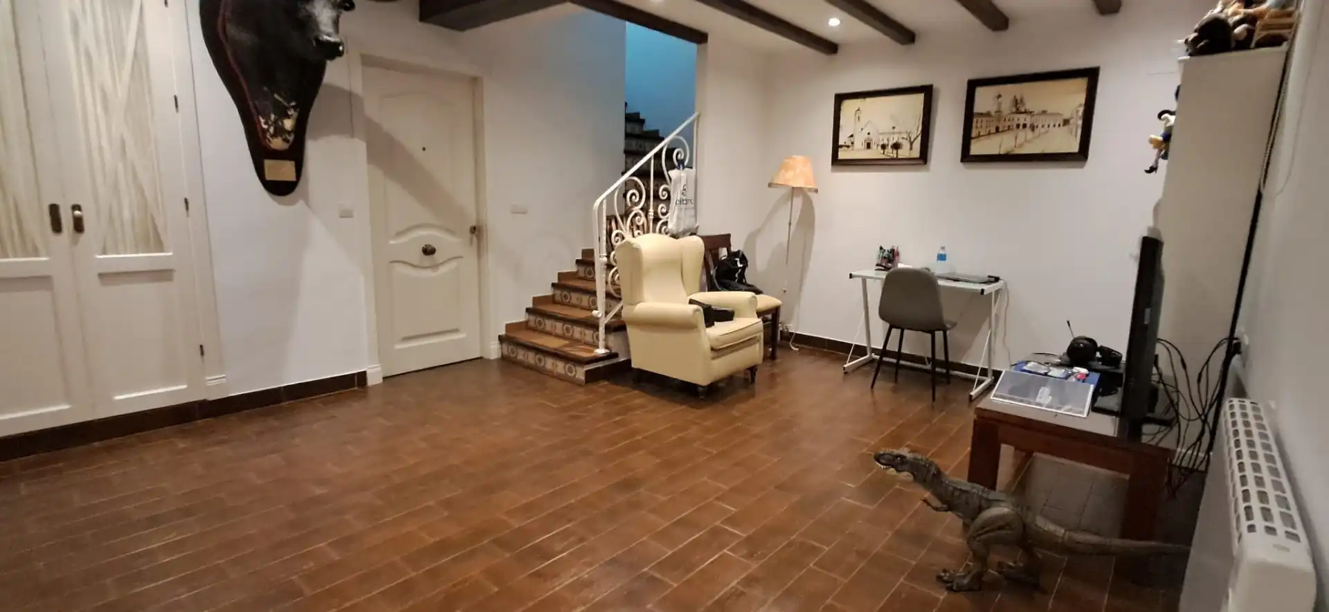 Casa adosada en venta en Utrera con Aire acondicionado, Trastero y Balcón