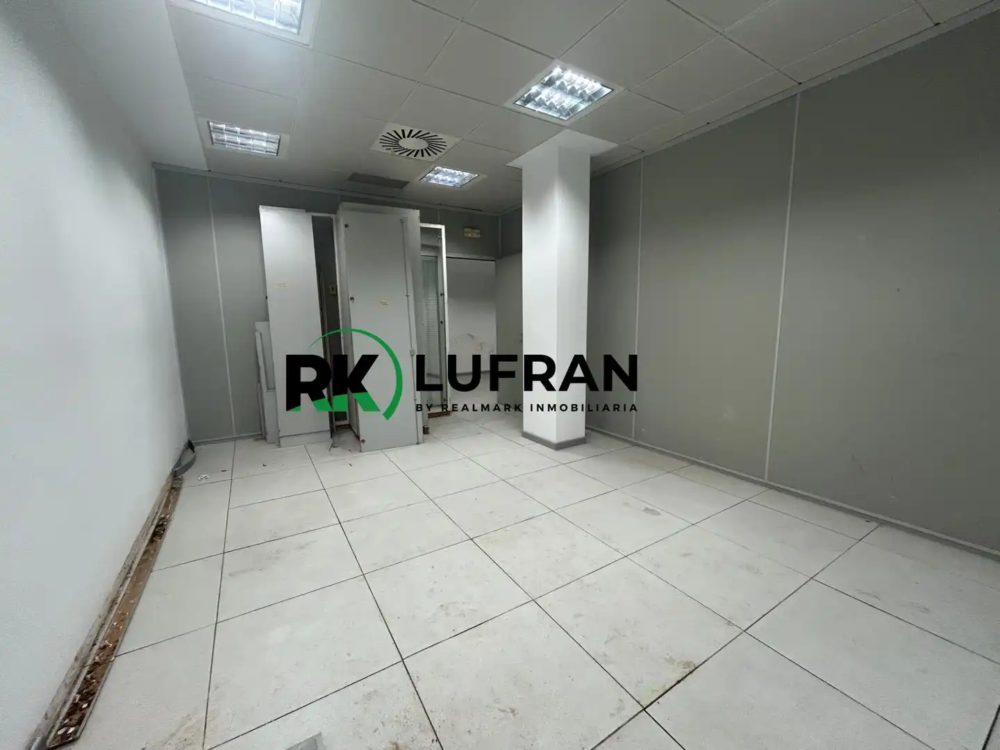 Local comercial en venda a Centro, imagen 13