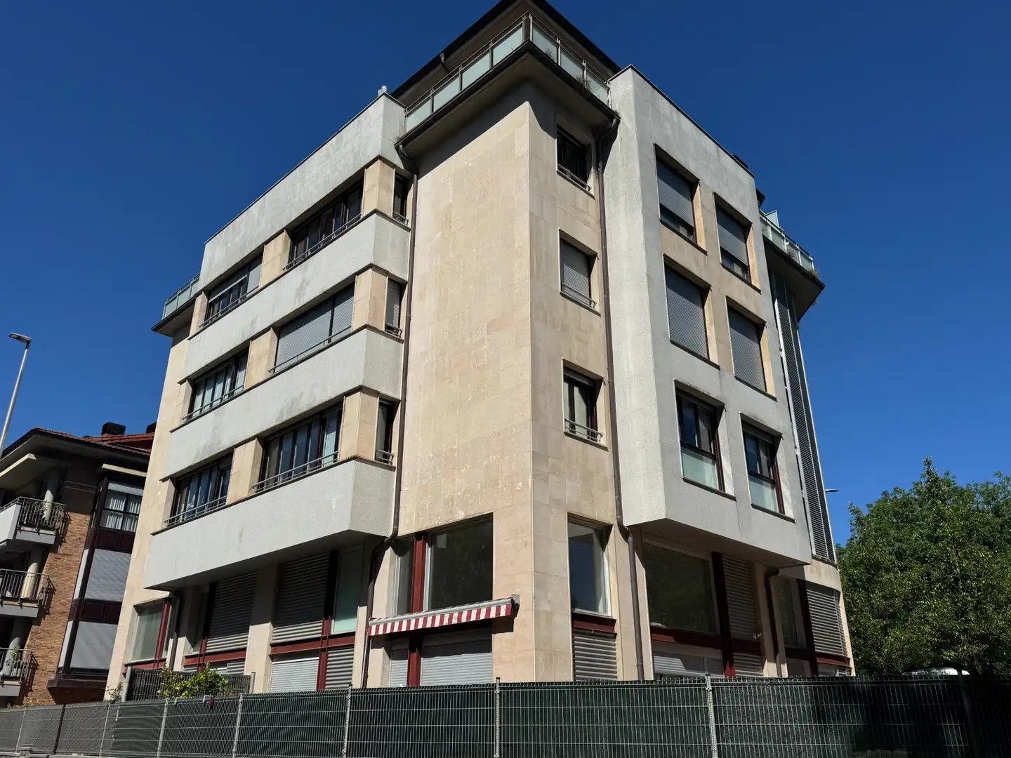 Vista exterior de Piso en venta en Usurbil con Calefacción, Terraza y Trastero