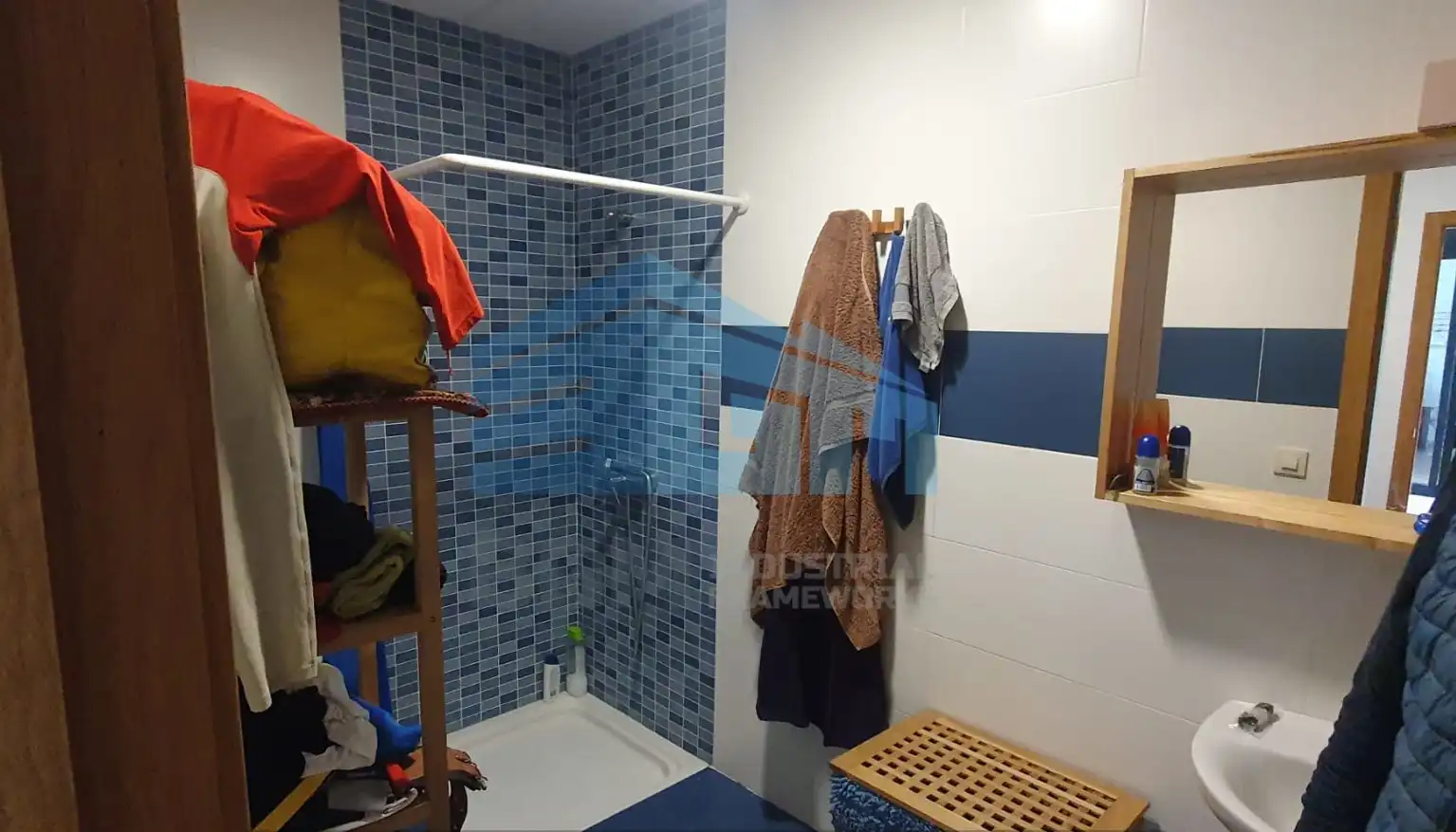 Baño de Nave industrial de alquiler en Ribadavia