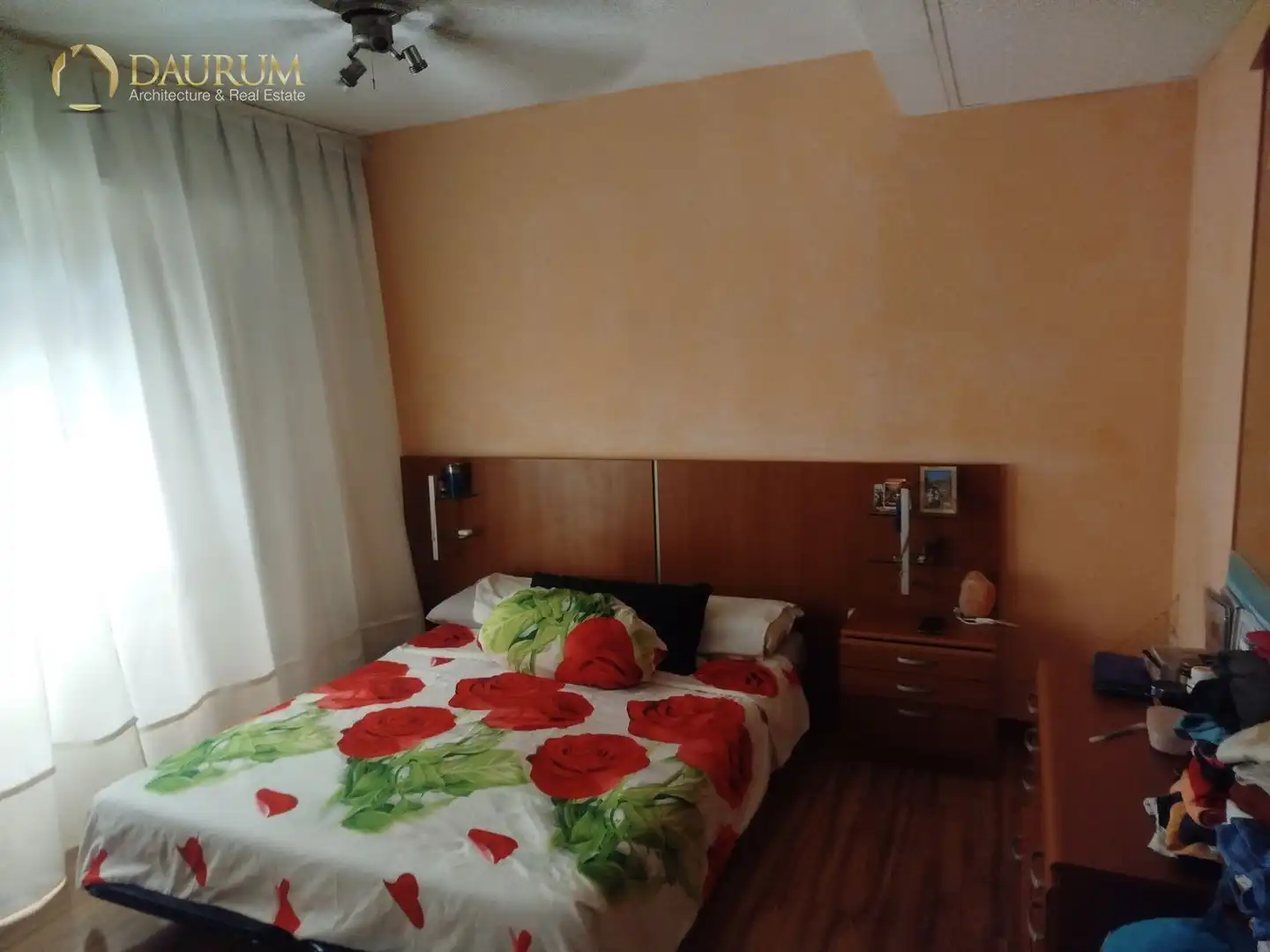 Flat with lift for sale in Calle Valencia, imagen 2