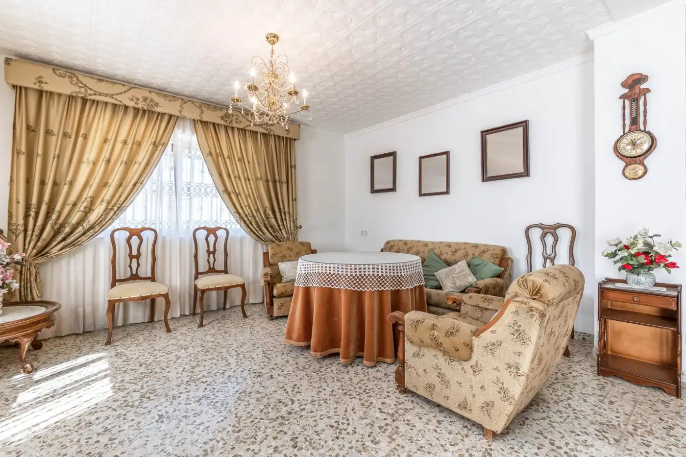 Sala d'estar de Casa o xalet en venda en Jayena