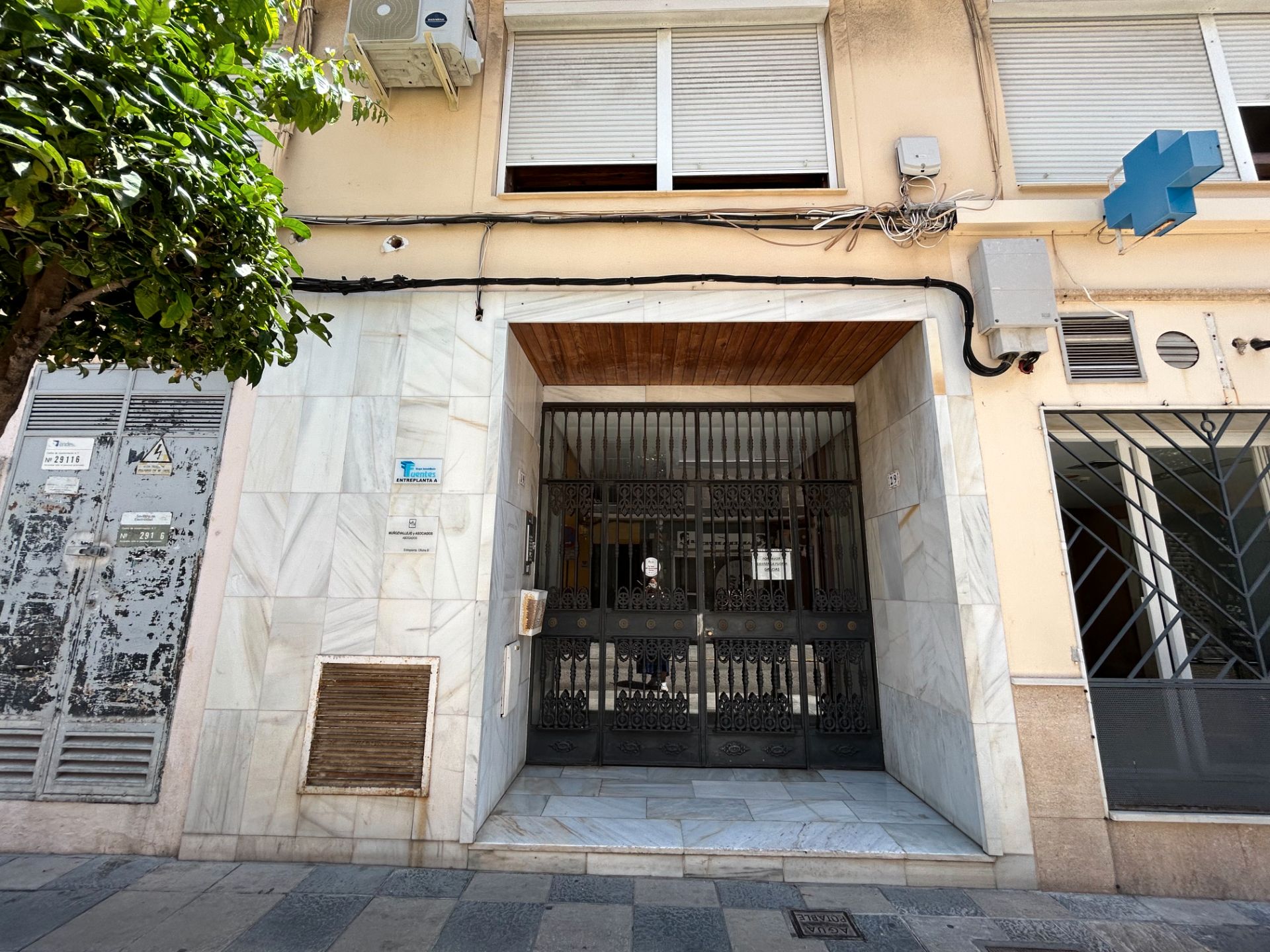 Exterior view of Office to rent in Algeciras