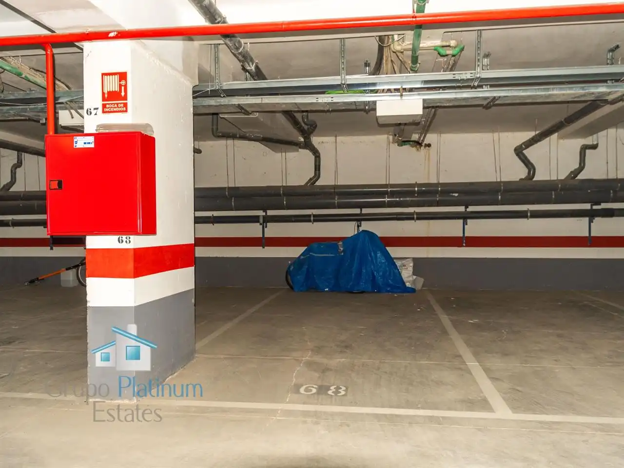 Parking de Apartamento en venta en Vera con Piscina y Amueblado