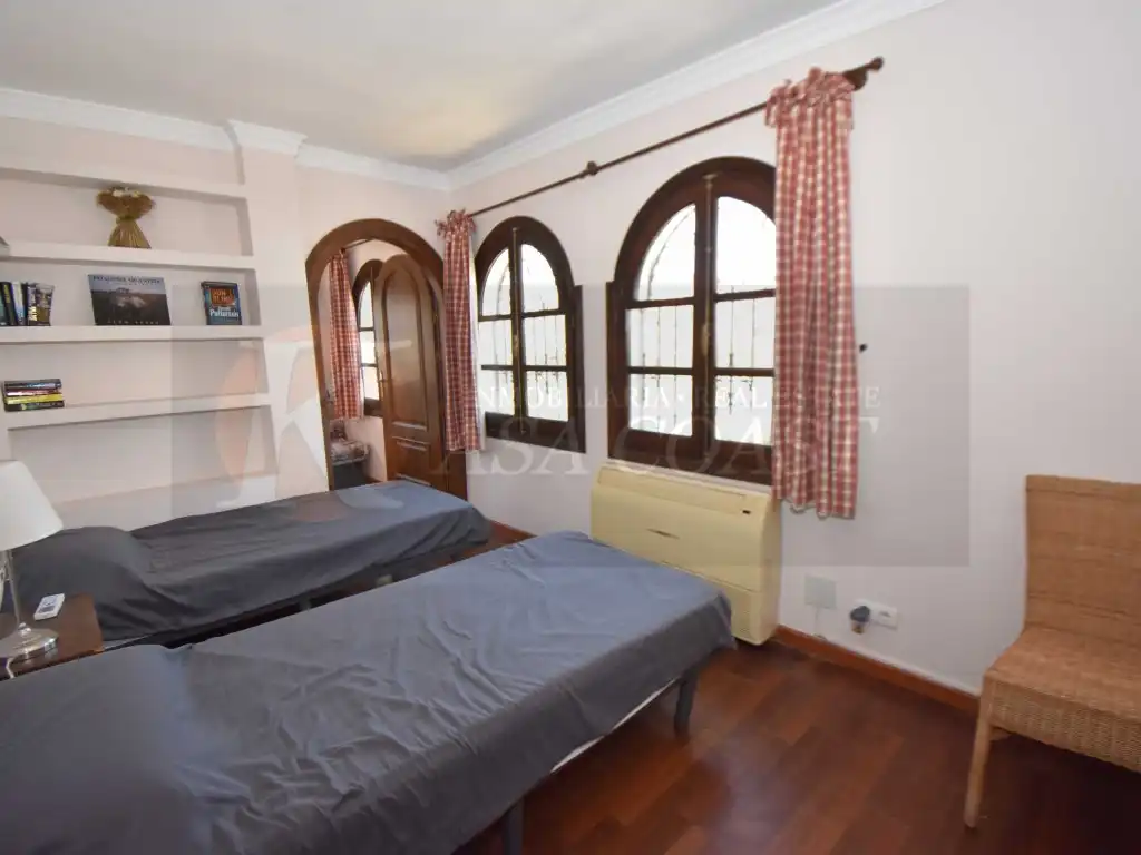 Habitación de Casa adosada en venta en Fuengirola con Aire acondicionado, Jardín privado y Terraza