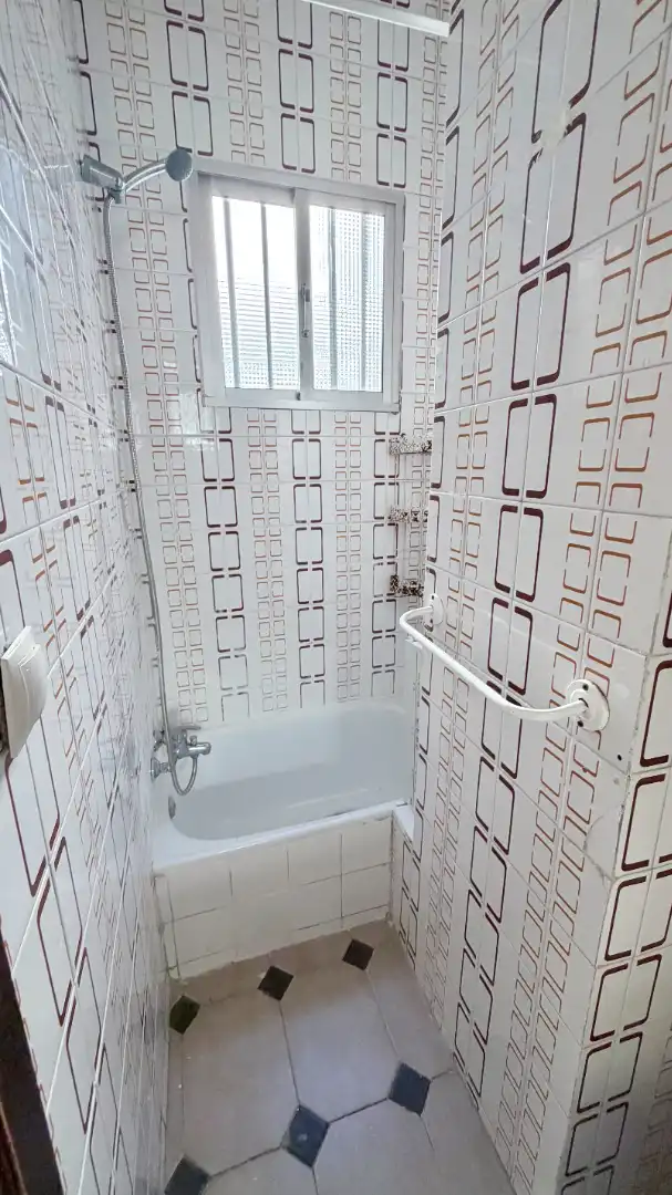 Baño de Piso en venta en Cádiz