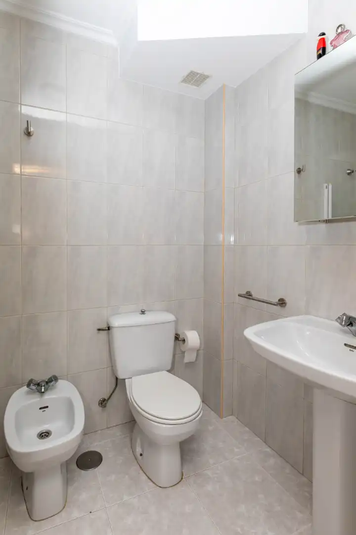 Bany de Apartament en venda en Sanxenxo amb Calefacció, Terrassa i Moblat