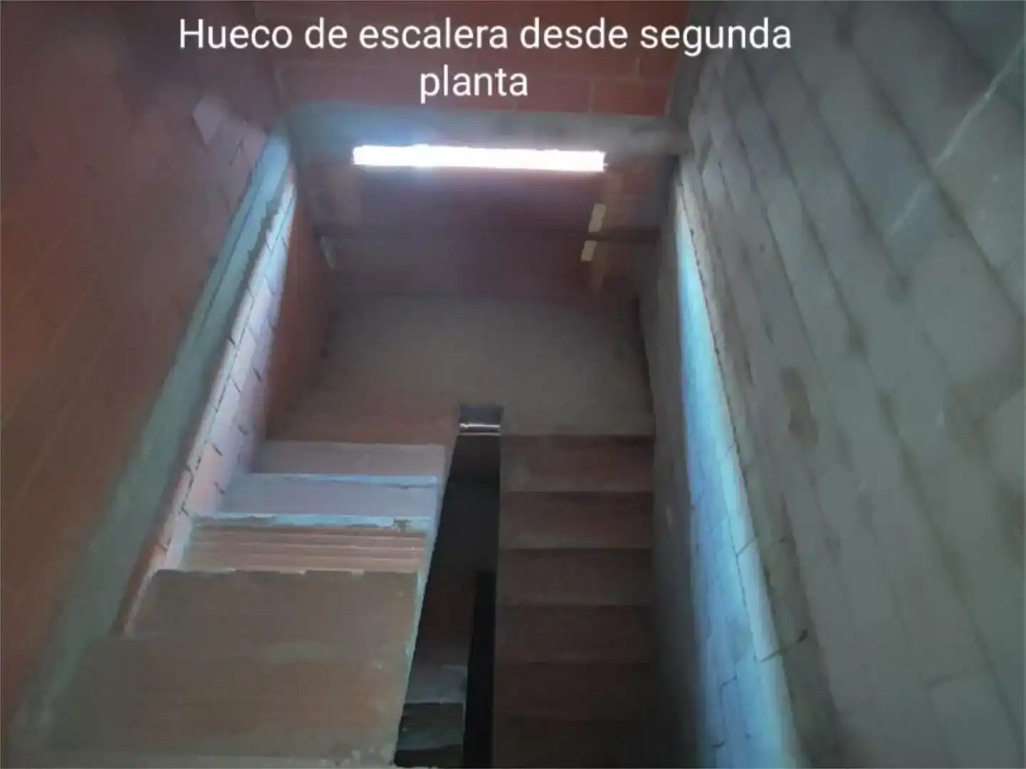 Pis en venda en Yeste amb Balcó