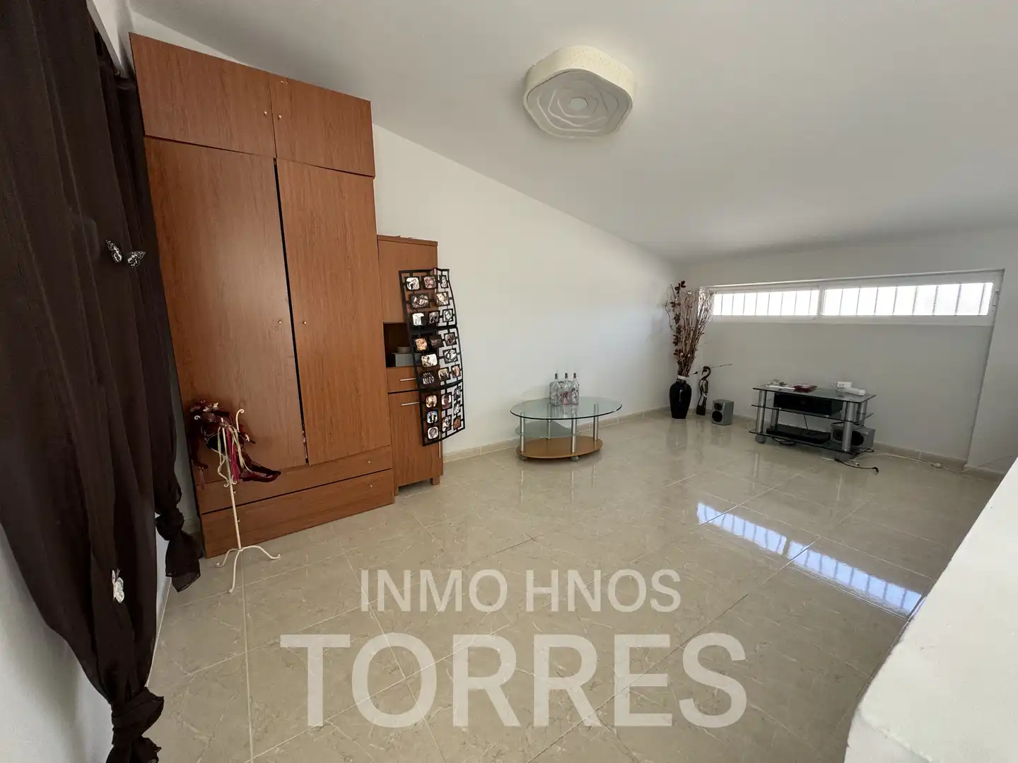 Sala d'estar de Casa o xalet en venda en Peñíscola / Peníscola amb Aire condicionat, Jardí privat i Terrassa