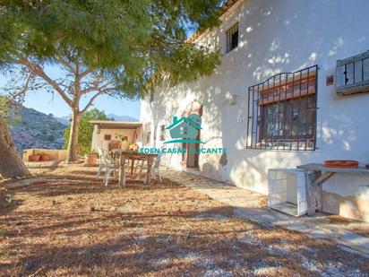 Vista exterior de Casa o xalet en venda en Jijona / Xixona amb Calefacció, Jardí privat i Traster