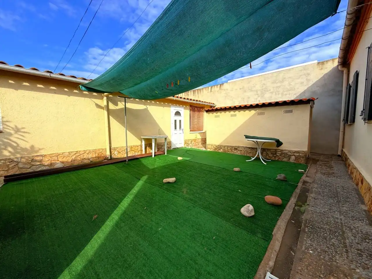 Terrace of Houses for sale in Tordera pueblo