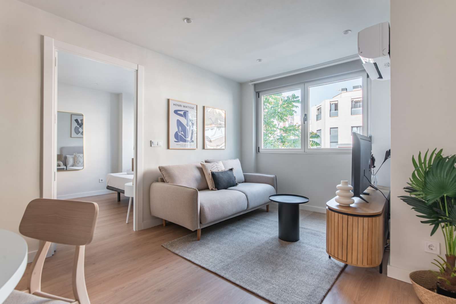 Study to share in Guindalera