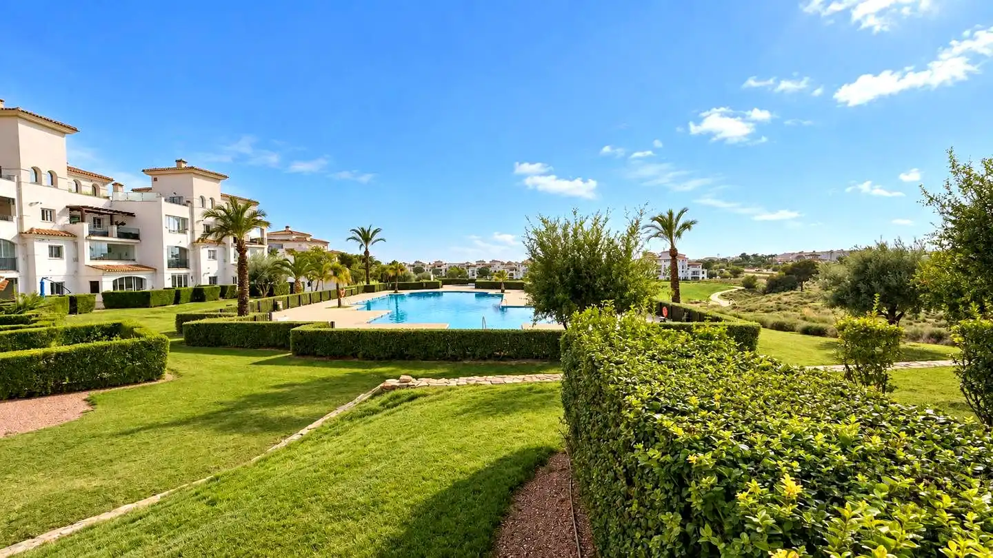 Ground floor with pool for sale in Calle Atlántico 1, imagen 5