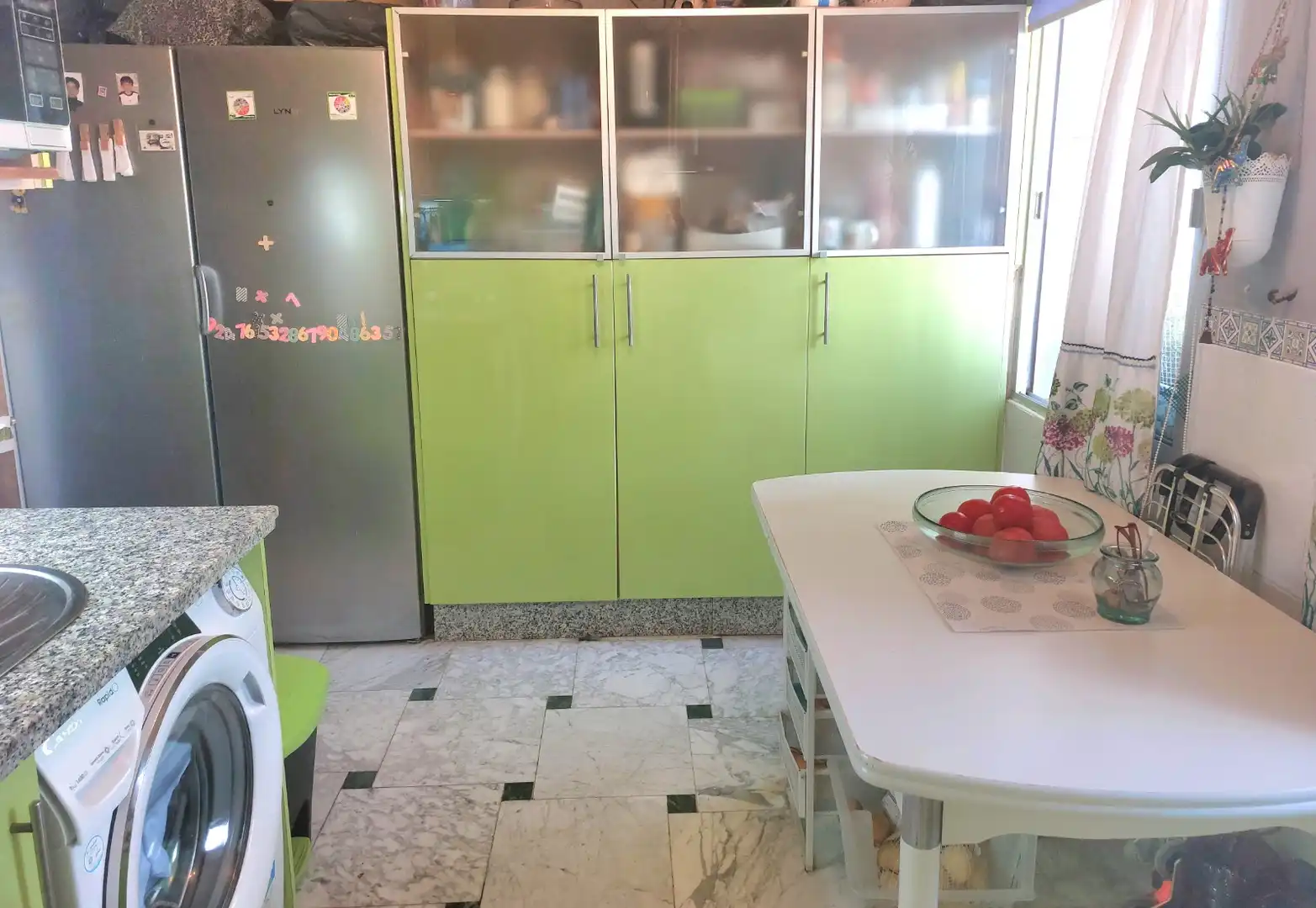 Cocina de Piso en venta en Sevilla con Aire acondicionado y Calefacción