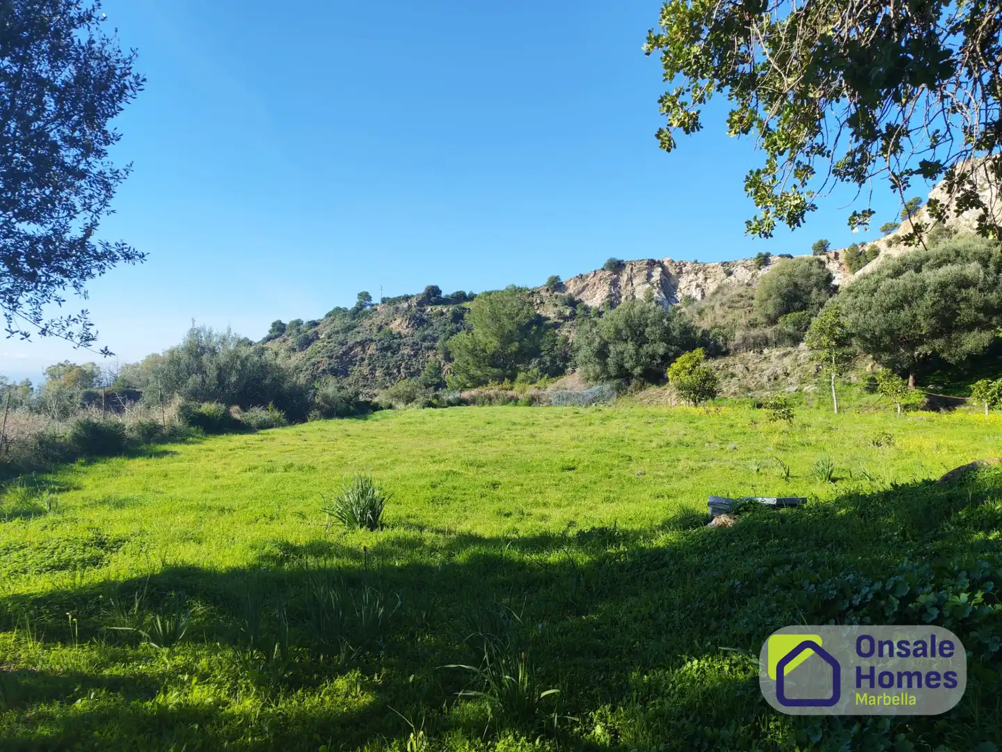 Terreno en venta en Ojén