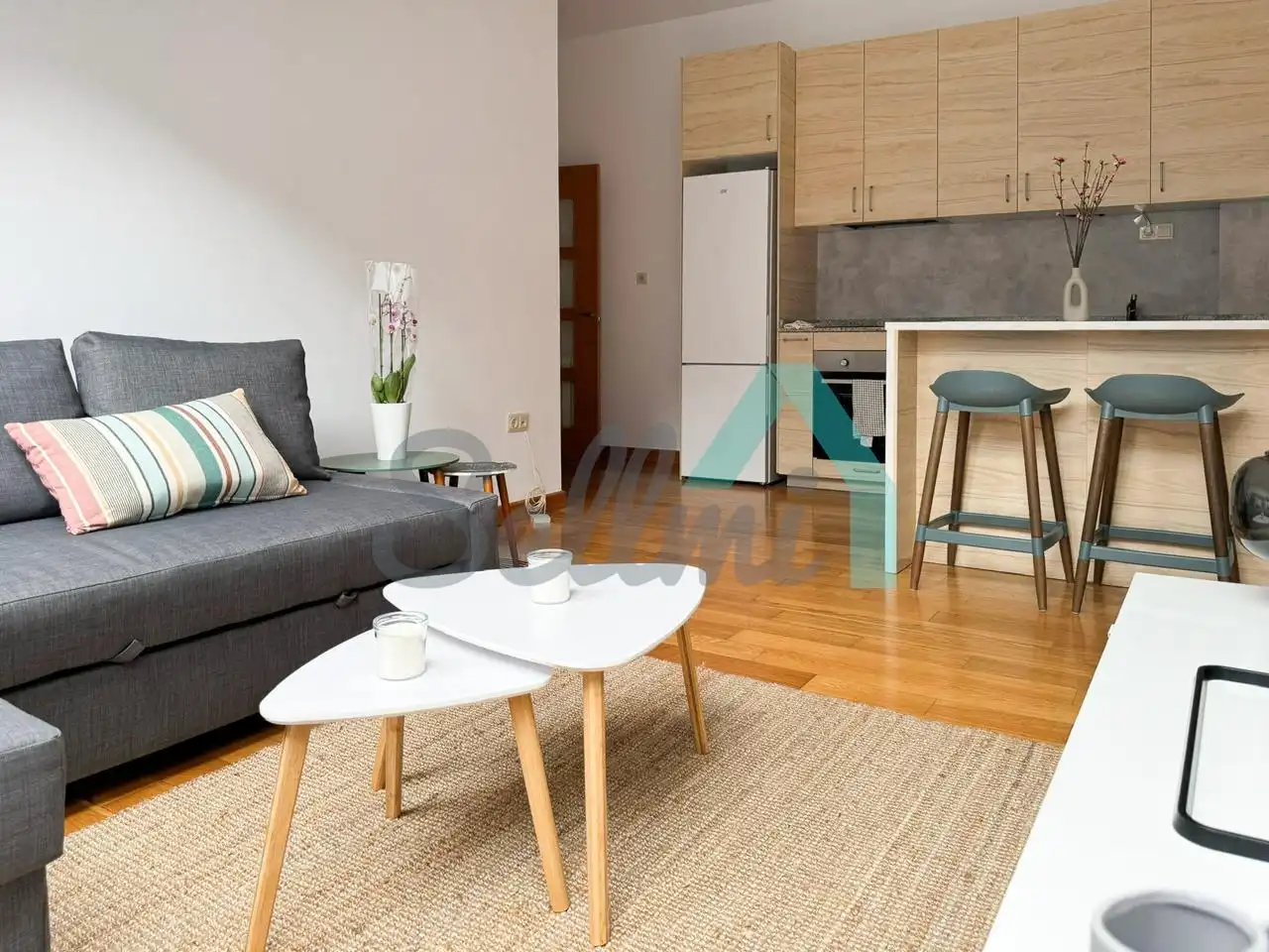 Living room of Flat for rent in Avilés  with Heating, Parquet flooring and Furnished