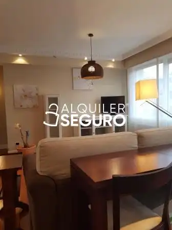 Wohnzimmer von Wohnung zur Miete in Bilbao  mit Heizung, Terrasse und Möbliert