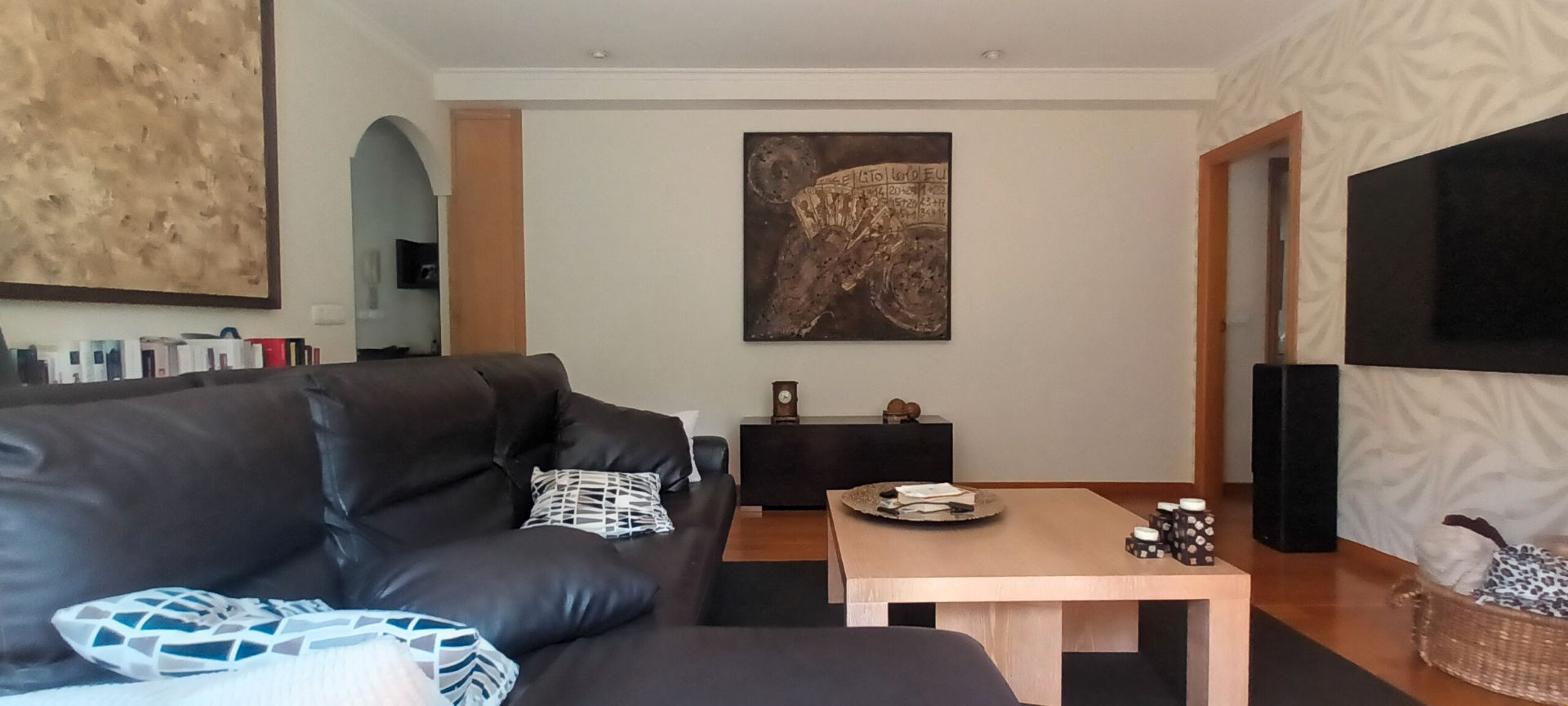 Sala d'estar de Pis en venda en Moaña amb Calefacció, Terrassa i Traster