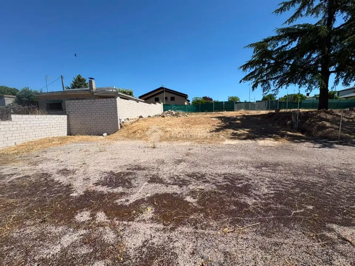 Terreno residenziale in vendita a Villanueva de la Cañada ciudad, imagen 2