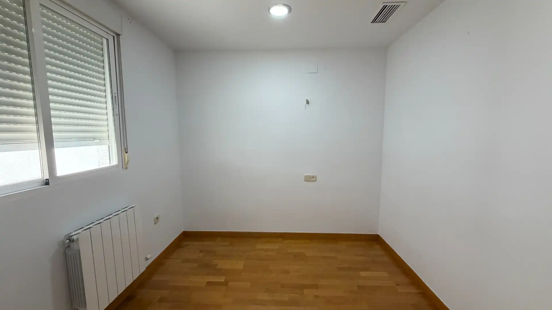 Flat for sale in Avenida Ramón y Cajal, Úbeda