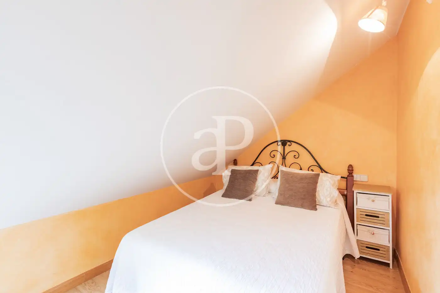 Bedroom of Detached homes for sale in Madrid  with Heating, Private garden and Terrace