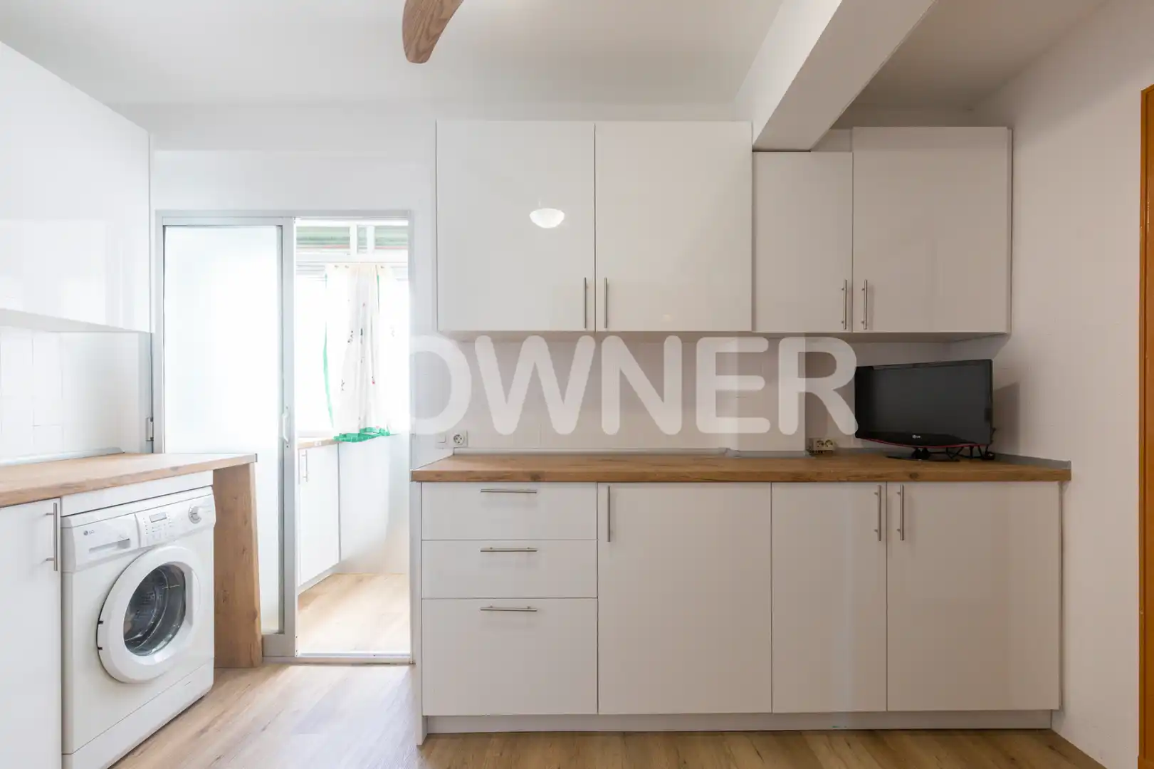 Kitchen of Flat for rent in Madrid  with Air Conditioner, Heating and Terrace