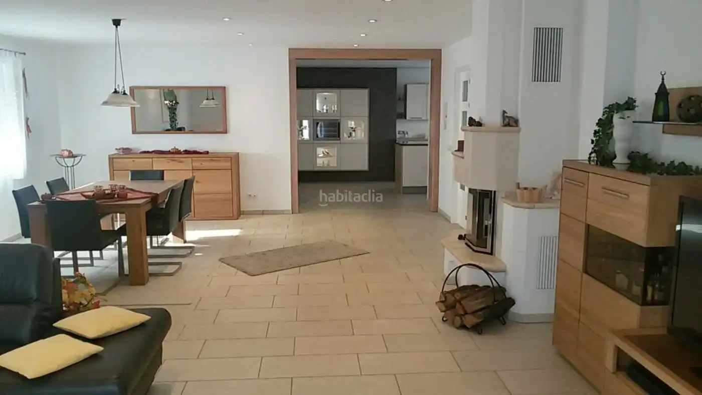 Villa con giardino in vendita a Avinguda de la República Catalana 10, imagen 5