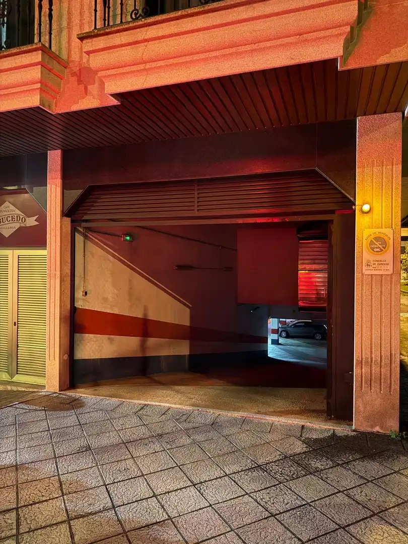 Aparcamiento en venta en Calle Marcelo Macias