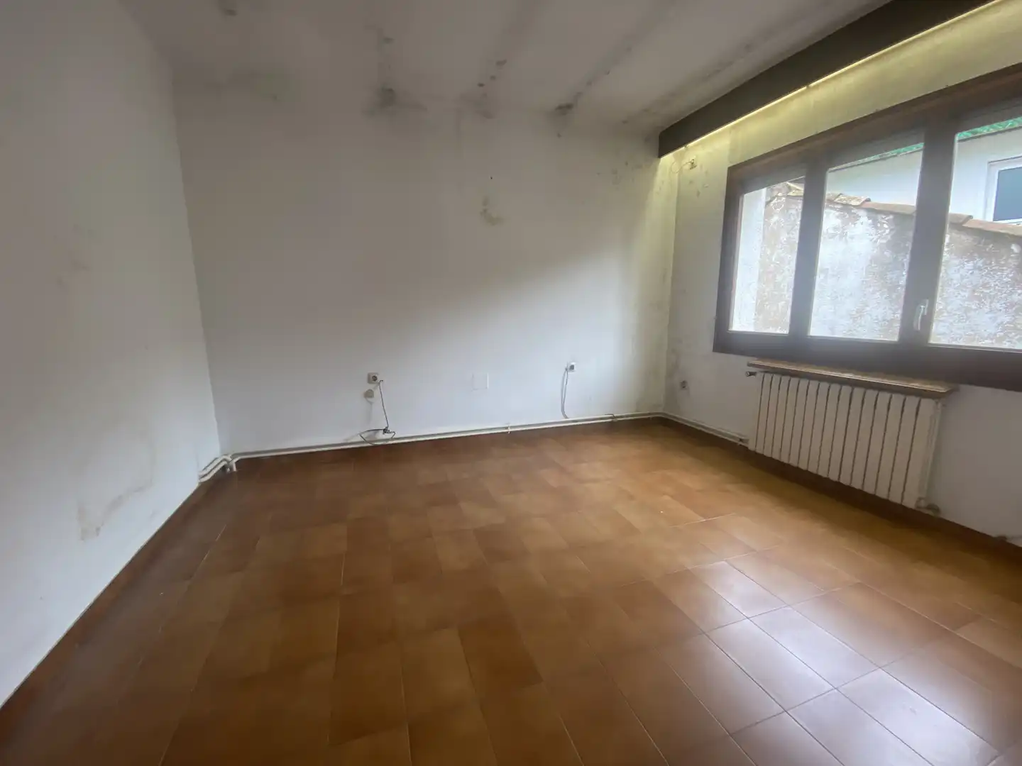 Country homes for sale in Centelles