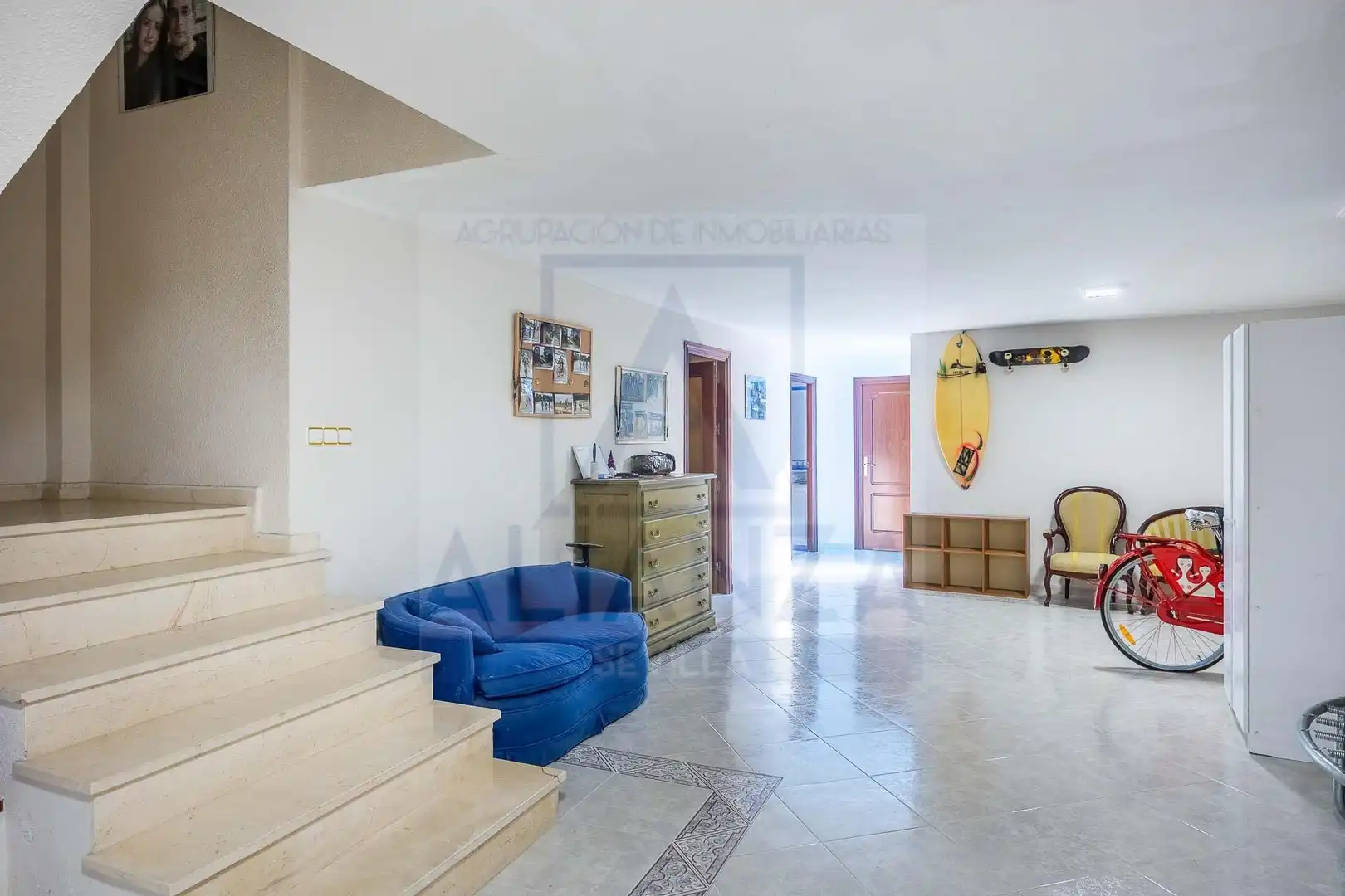 Houses for sale in Valencina de la Concepción  with Air Conditioner, Private garden and Community pool