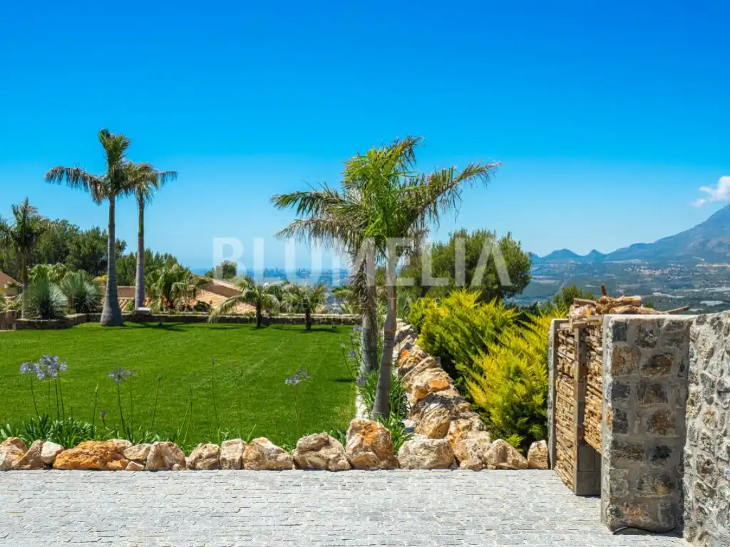 Houses for sale in Altea la Vella