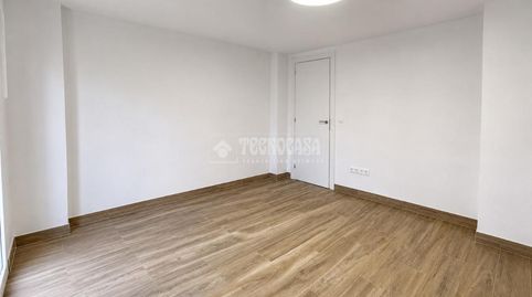 Foto 5 de Piso en venta en Barrio de Delicias, Zaragoza Capital