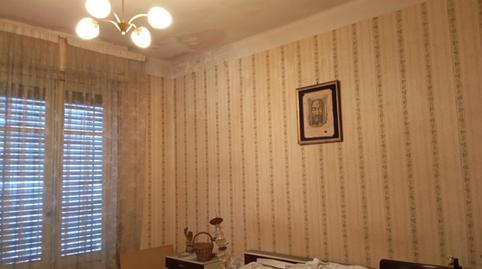 Foto 4 de Piso en venta en Calle General Vara del Rey, Jesuitas,  Logroño