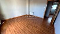 Bedroom of Flat for sale in  Madrid Capital  with Heating, Terrace and Storage room