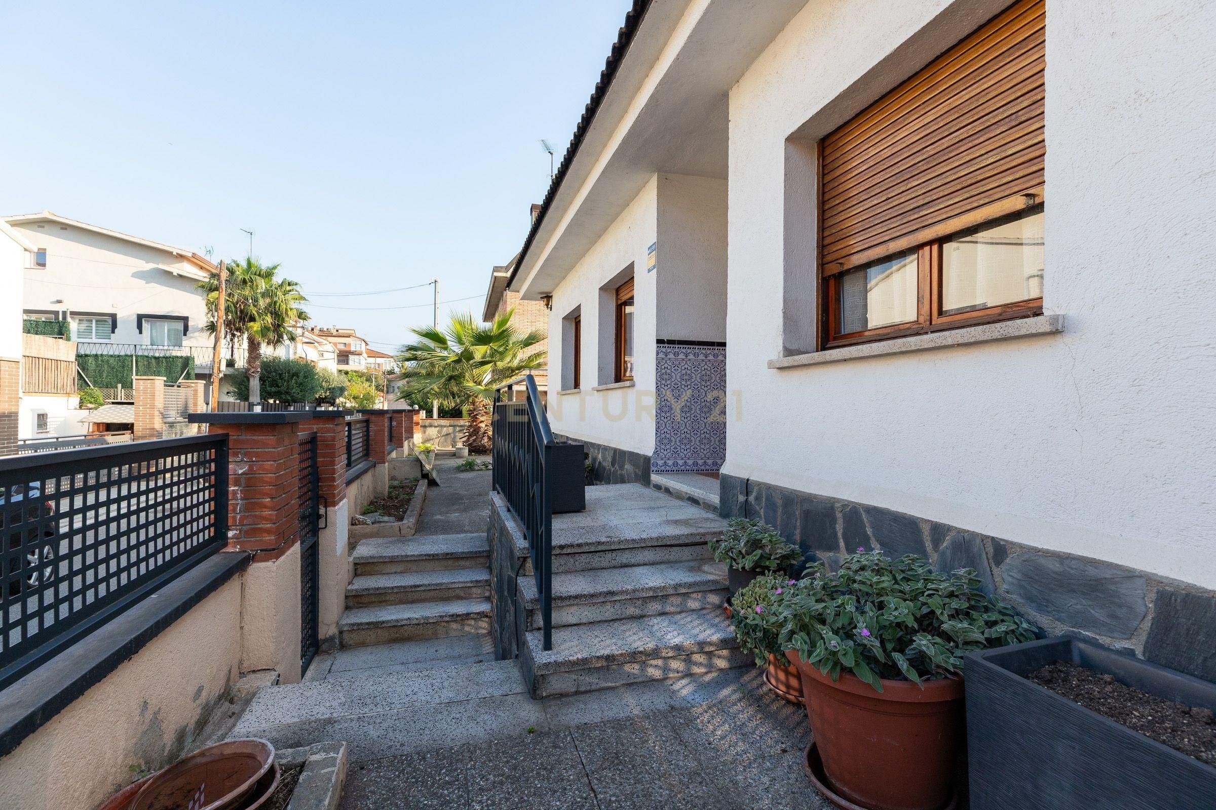 Exterior view of House or chalet for sale in Lliçà de Vall
