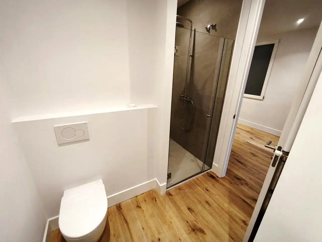 Badezimmer von Wohnung zur Miete in Barrio de Salamanca