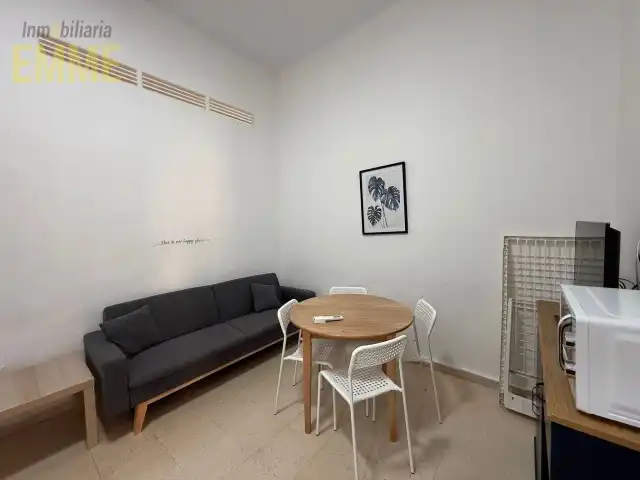 Sala de estar de Piso de alquiler en Málaga con Aire acondicionado, Terraza y Amueblado