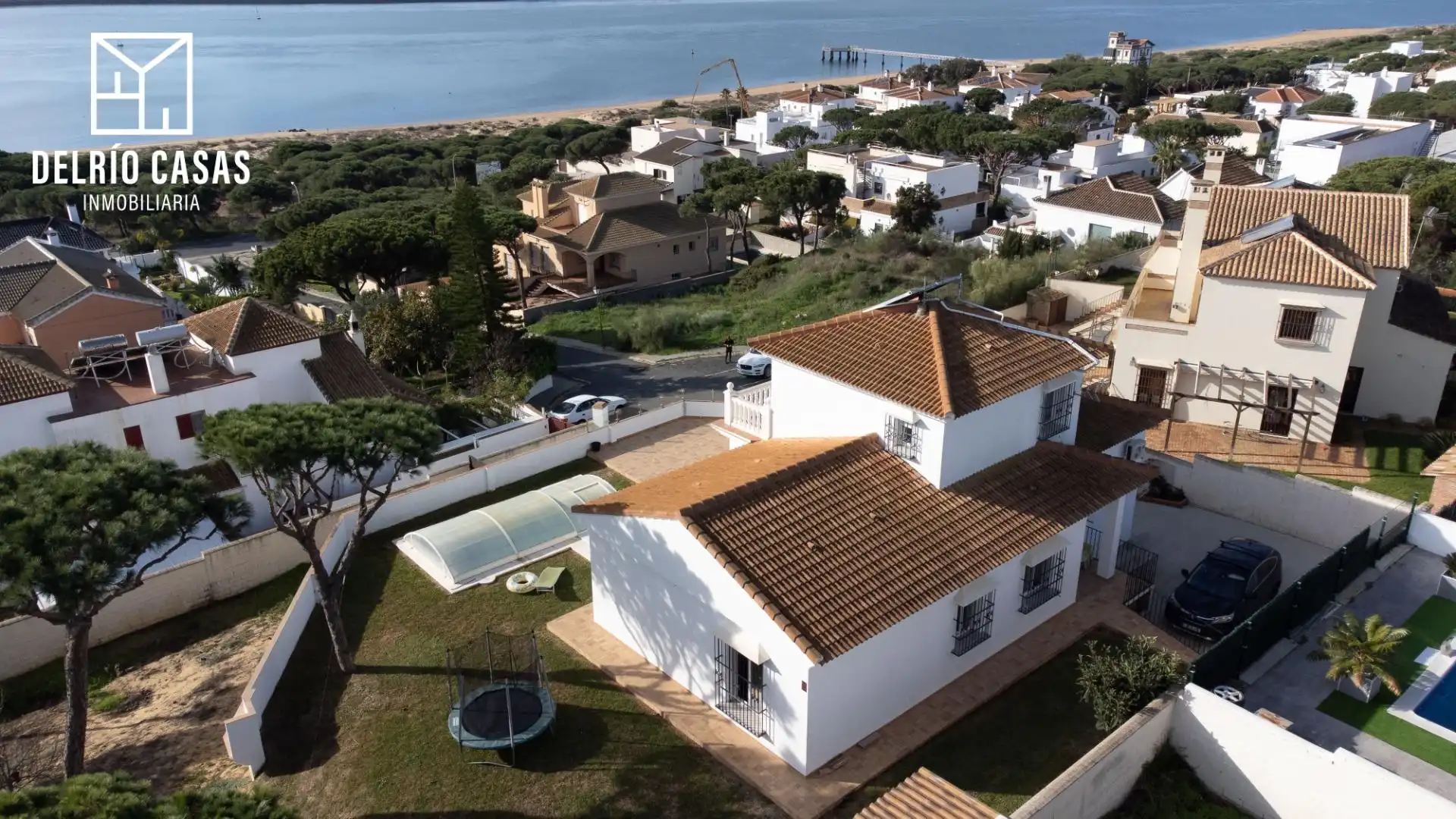 Villa mit Pool zum Verkauf in Mazagón