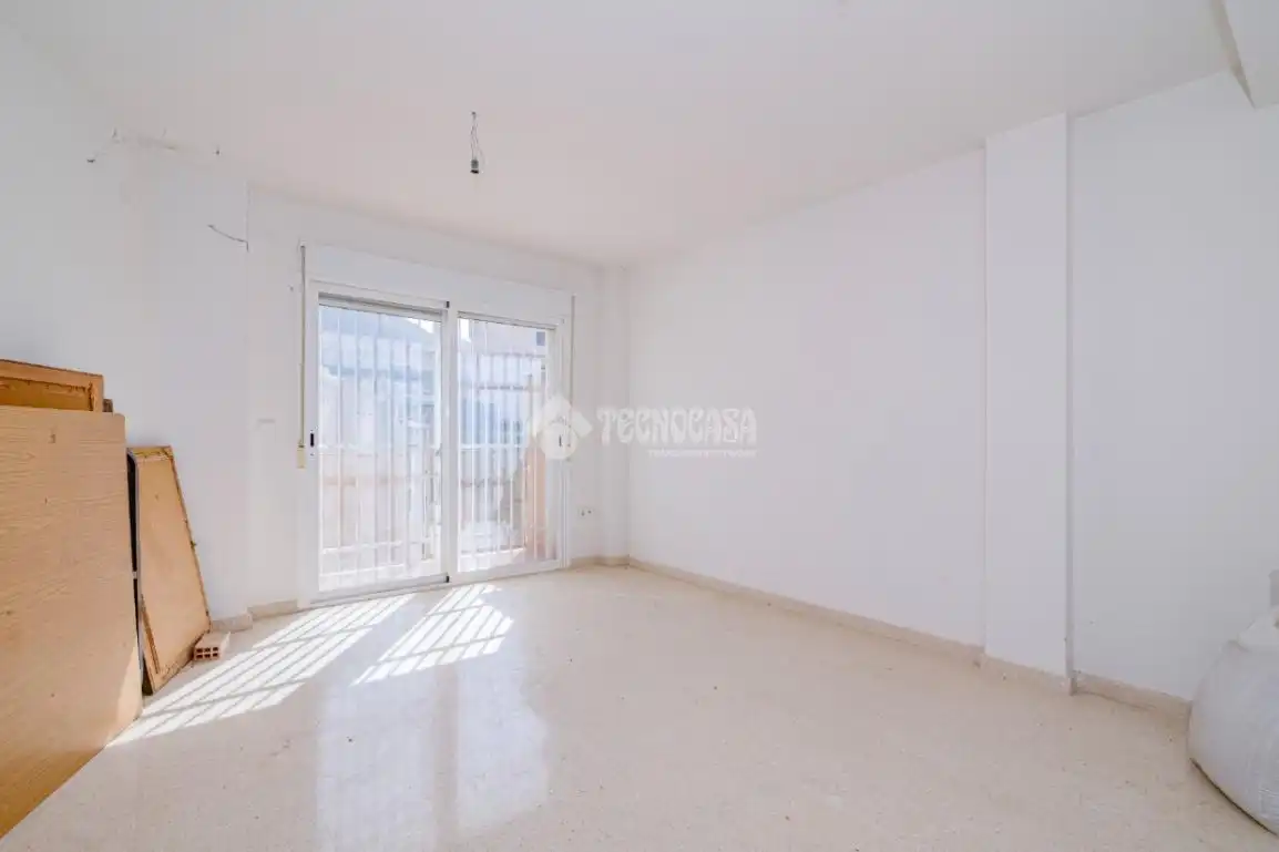 Sala d'estar de Casa adosada en venda en Loja