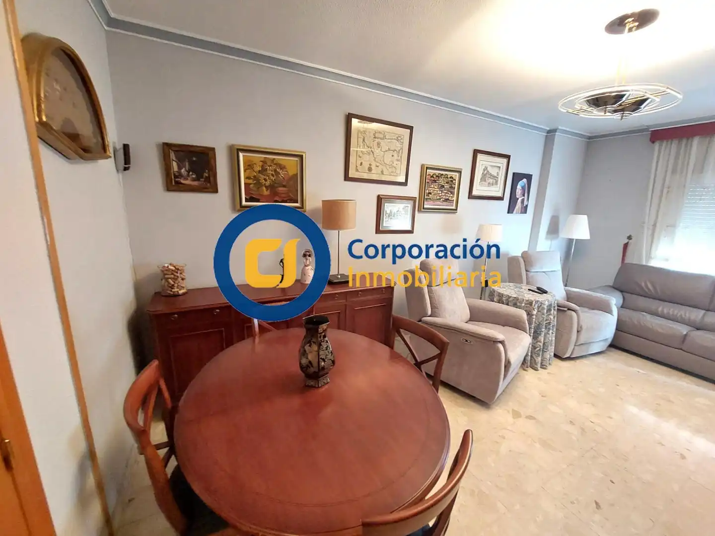 Wohnung zum Verkauf in Lorca mit Klimaanlage, Möbliert und Balkon