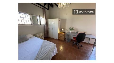 Photo 2 of Flat to share in El Porvenir, Sevilla