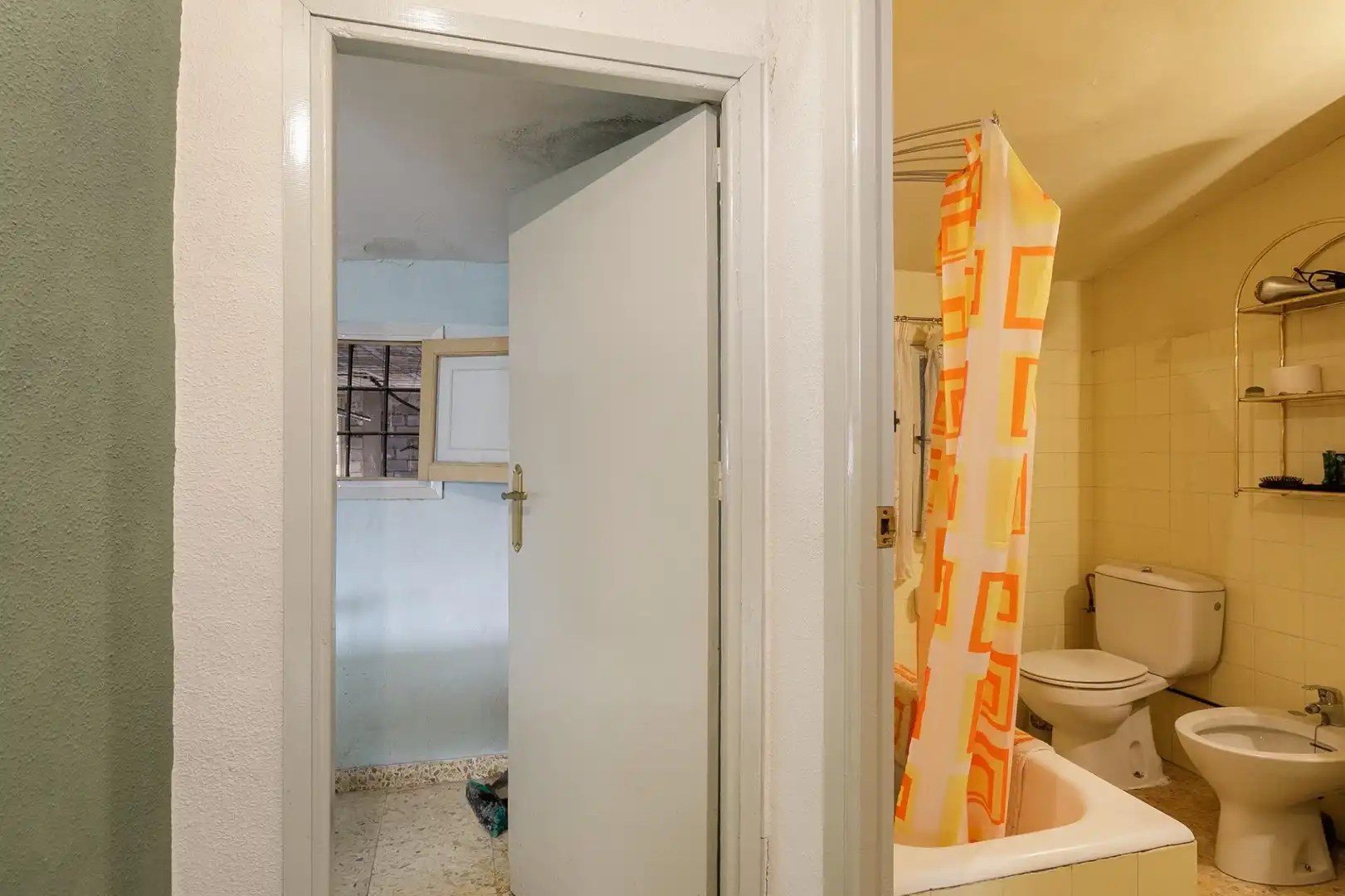 Baño de Edificio en venta en Baza