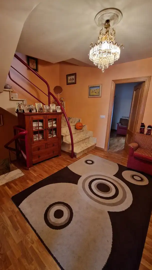 Casa o xalet en venda a Pablo Ruiz Picasso, Trobajo del Camino