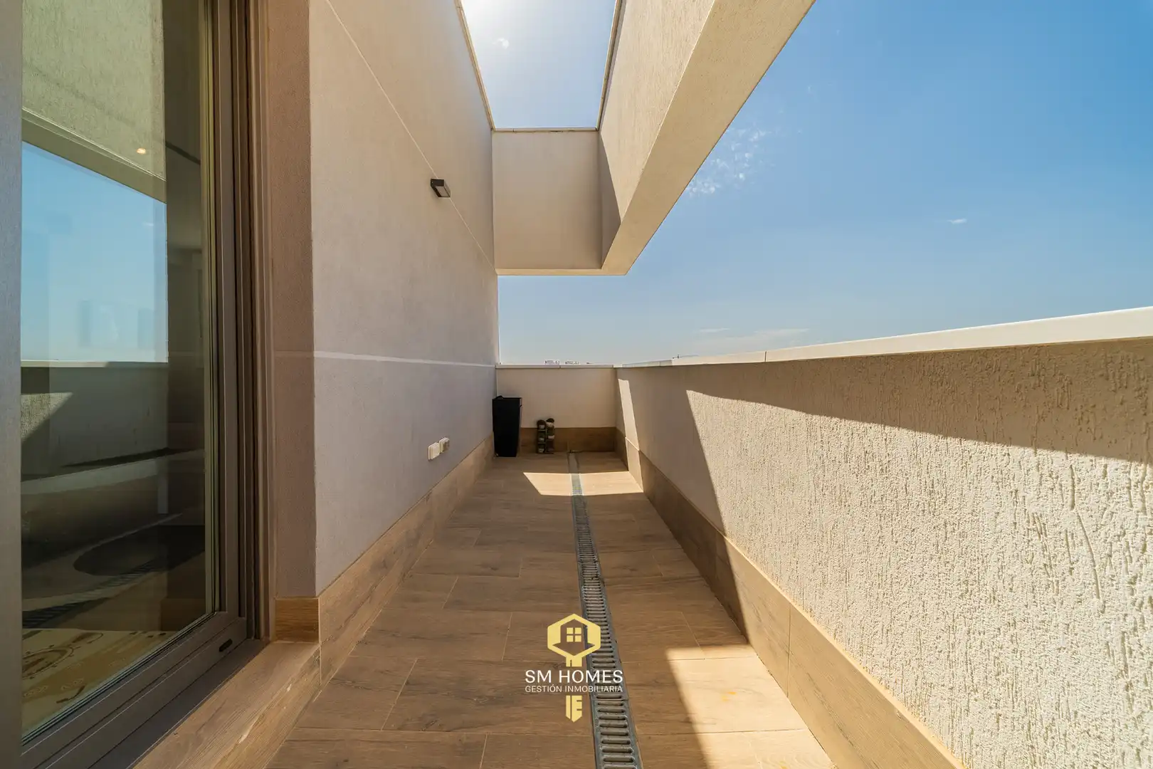 Terraza de Ático en venta en Madrid con Calefacción, Terraza y Trastero