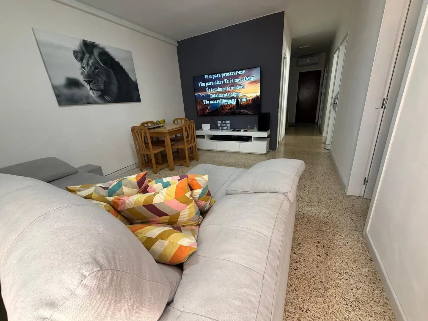 Living room of Flat for sale in Valls  with Air Conditioner, Heating and Terrace